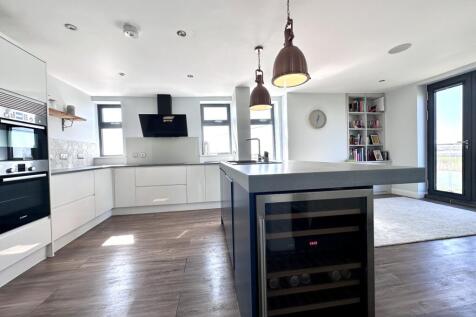 Kitchen 2