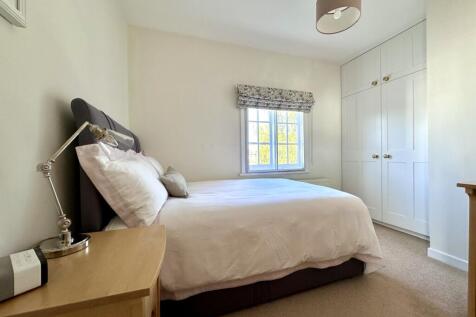 Bed 1