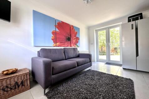 FamRoom