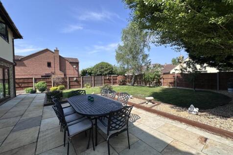 rear garden 3