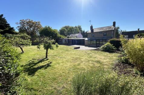 Rear House