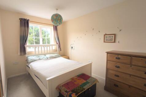 Bed 1 (2)
