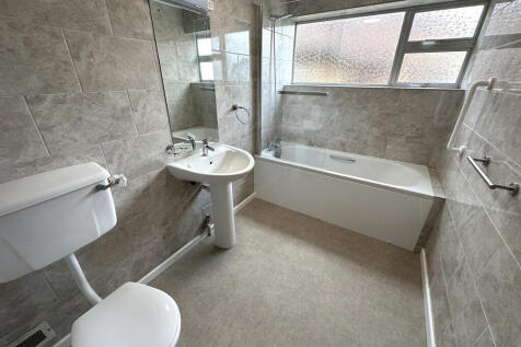 bathroom.JPG