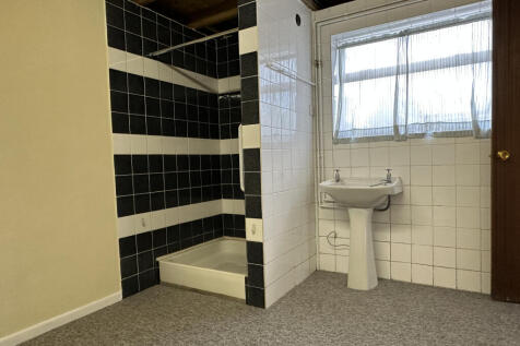 shower room.JPG