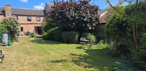 V Garden 1