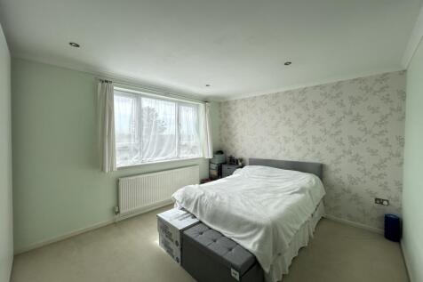 Bed 1 2