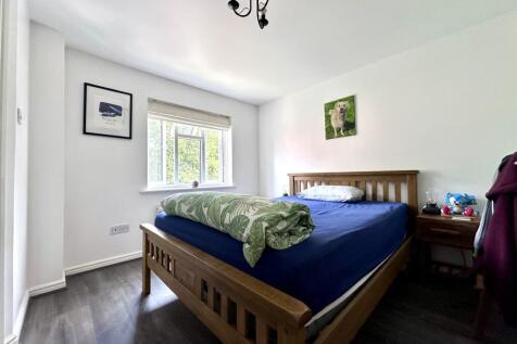 Bed 1