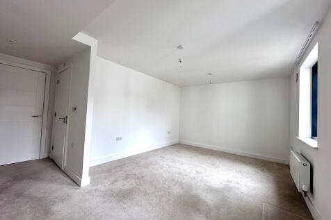 1st bedroom