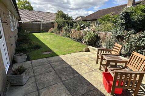 Garden 1.JPG