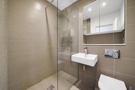 En suite shower room
