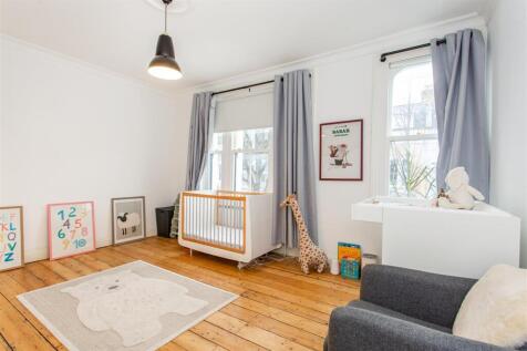 Front bedroom