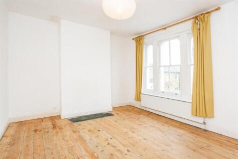 Front bedroom