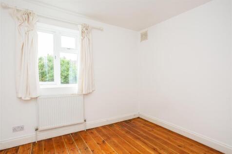 Back bedroom