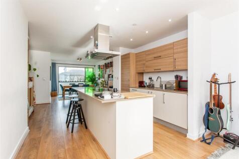 Kitchen/dining area