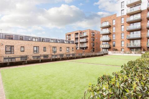 Communal Roof Terrace