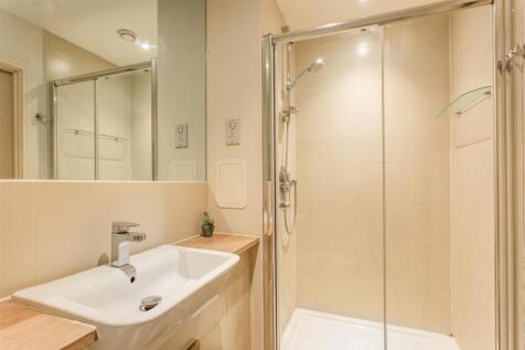 En suite bathroom