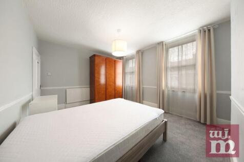 Bedroom One (1st Floor)