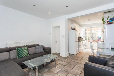 Kitchen/Reception