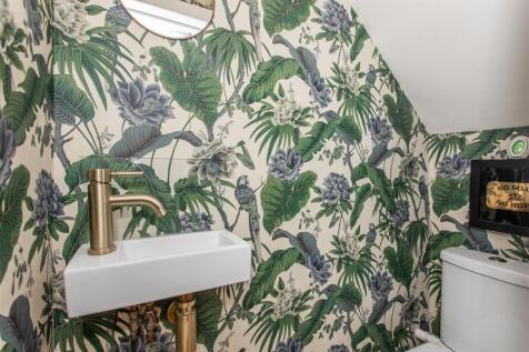 Guest Cloakroom
