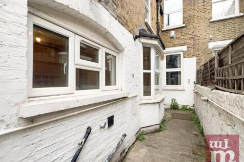 35 Mossford Street - KzrkhqykQeoaSyKBAYJb.jpg