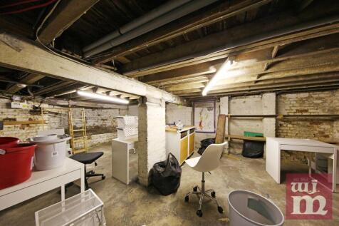 35 Mossford Street - z6lh7sSpiaDqO1eAeqUO.jpg