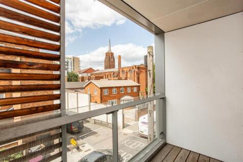 204 Riemann Court-23.jpg