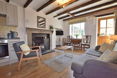 living room alt_0...