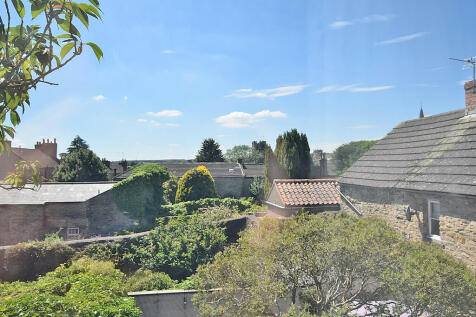bedroom view_01