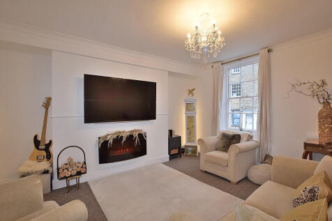 living room alt 2...