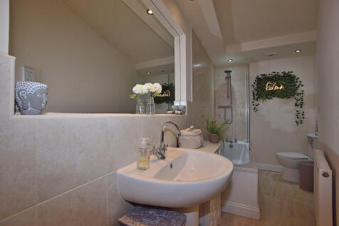 ensuite bed 1_01