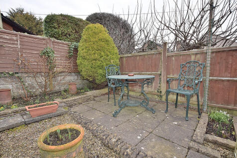 patio area_01