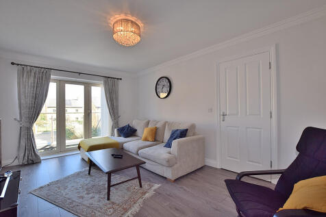 living room alt_0...