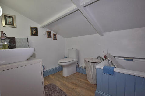 bathroom alt_01