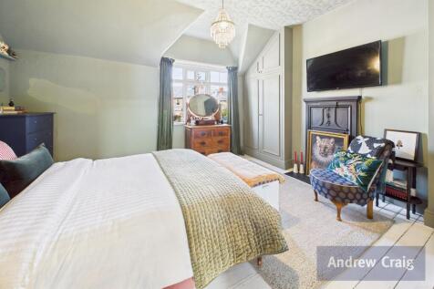 Front Bedroom