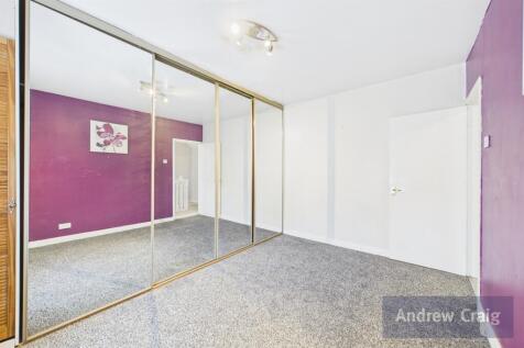 Rear Bedroom