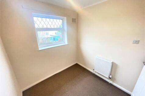 Bedroom 3.JPG