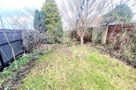 Rear Garden (3).JPG