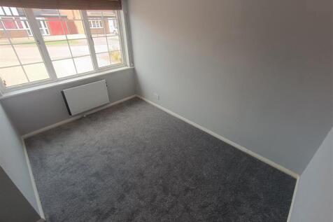 Bedroom 4.jpg