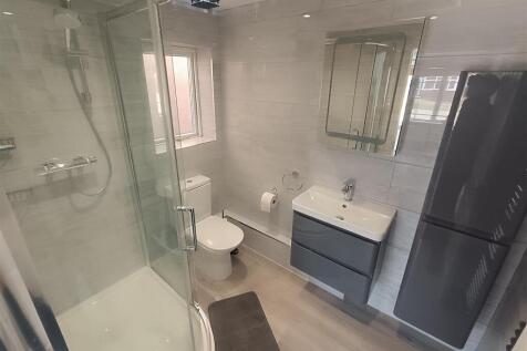 En-Suite.jpg