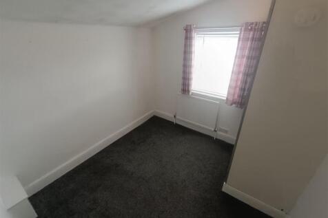 Bedroom 3 .jpg