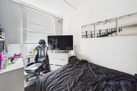 Rear Bedroom