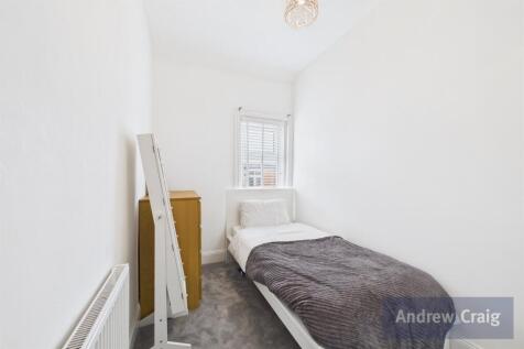 Front Bedroom