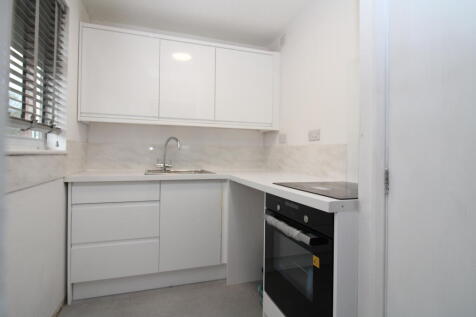 Kitchen.JPG