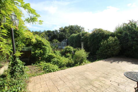 Garden 1.JPG