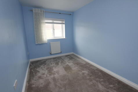 Bedroom 2.JPG