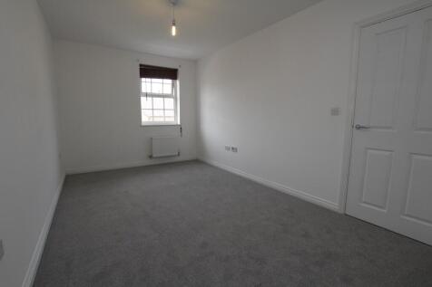 Bedroom 1.JPG
