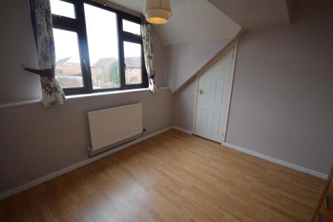 5 Lisle Close Bed 1.