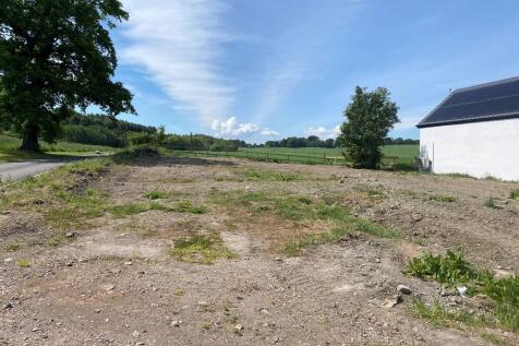 PLOT 4
