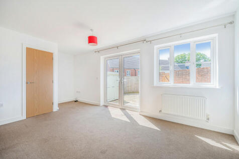 Sitting/Dining Room