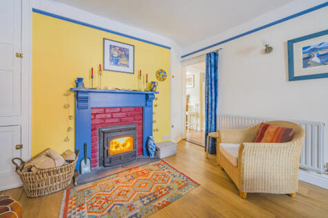 Dining Rm Fireplace
